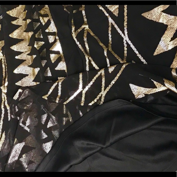 ONE LOVE CLOTHING LOS ANGELES HALTER TOP - Picture 6 of 8